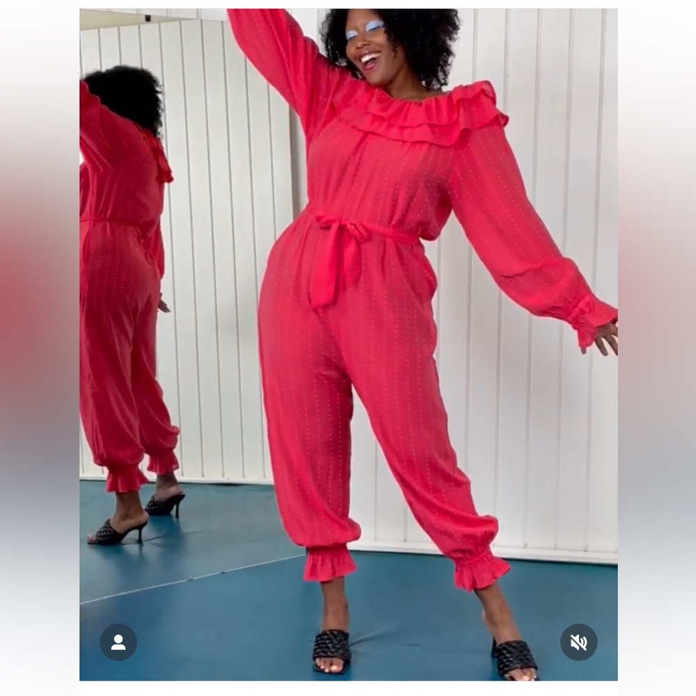 FASHION BRAND COMPANY red clown jumpsuit - m